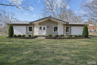 170 Saddleford Drive, Chesterfield, MO 63017