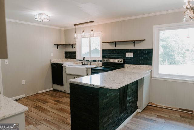 481 Skinners Bypass, Milner, GA 30257
