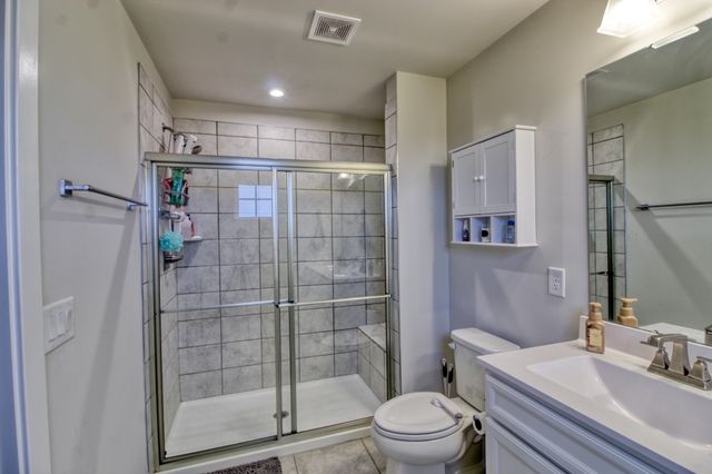 430 Saddleview Dr, White House, TN 37188
