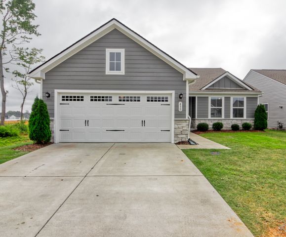 430 Saddleview Dr, White House, TN 37188