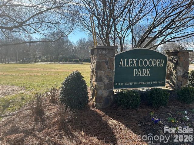 1506 7th Street, Statesville, NC 28677