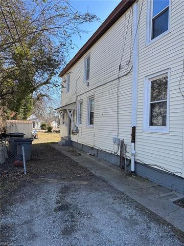 3822 Victoria BLVD, Hampton, VA 23669
