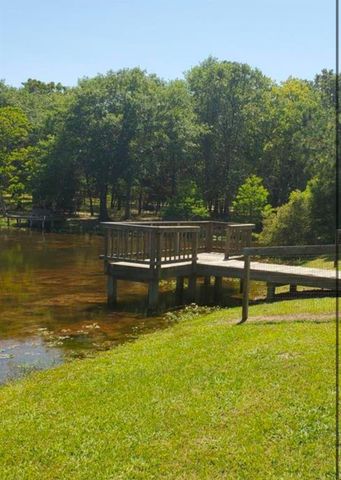 26770 Lake Shore Drive, Hempstead, TX 77445