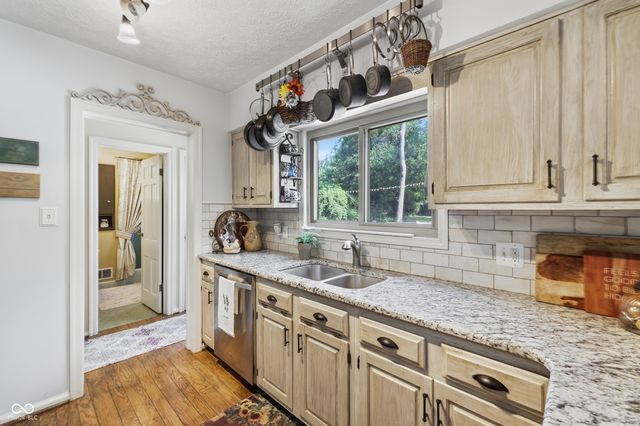 960 W 58th Street, Indianapolis, IN 46228