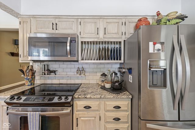 960 W 58th Street, Indianapolis, IN 46228