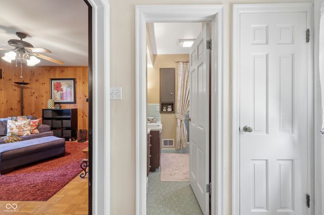 960 W 58th Street, Indianapolis, IN 46228