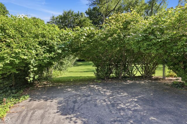 960 W 58th Street, Indianapolis, IN 46228