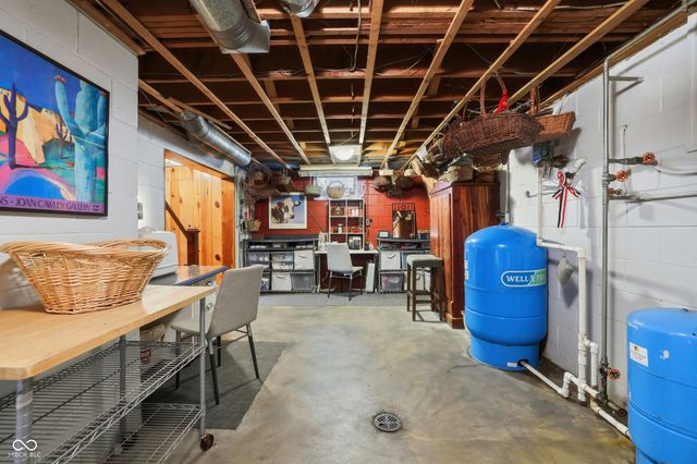 960 W 58th Street, Indianapolis, IN 46228
