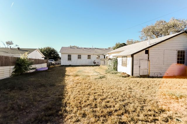 1802 Maple Street, Amarillo, TX 79107