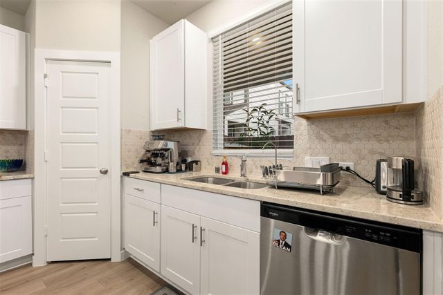 3104 Valley Peak Drive, Houston, TX 77063