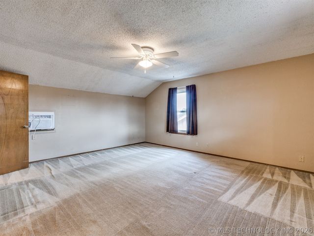 8949 E 60TH Street, Tulsa, OK 74145