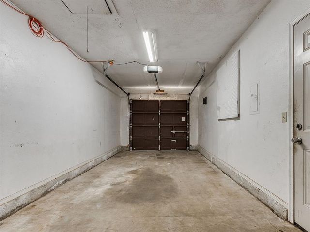 1621 NE 6th Terrace, Moore, OK 73160