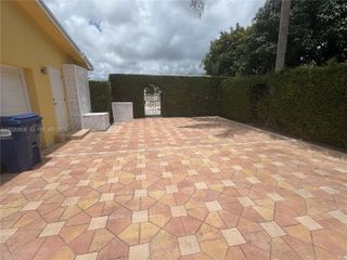 8605 SW 106th Street B, Miami, FL 33156