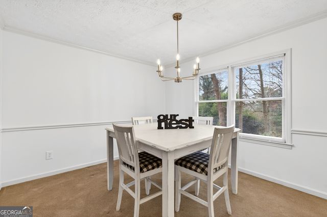 537 Angie Way SW, Lilburn, GA 30047