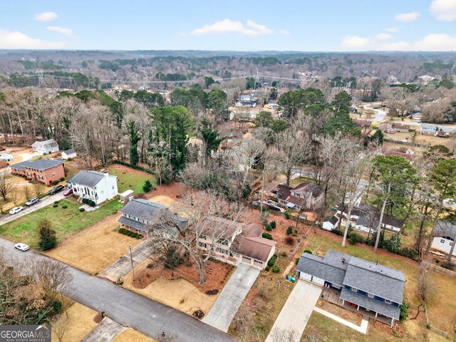 537 Angie Way SW, Lilburn, GA 30047