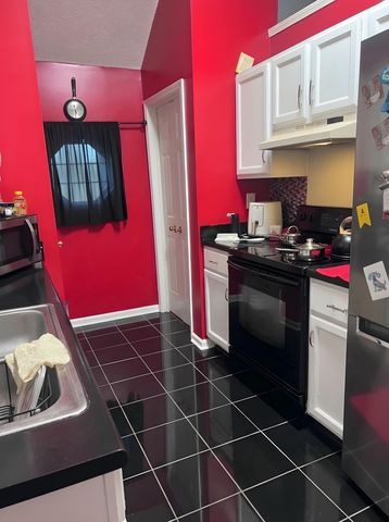 4005 LONG CREEK RD, Memphis, TN 38125