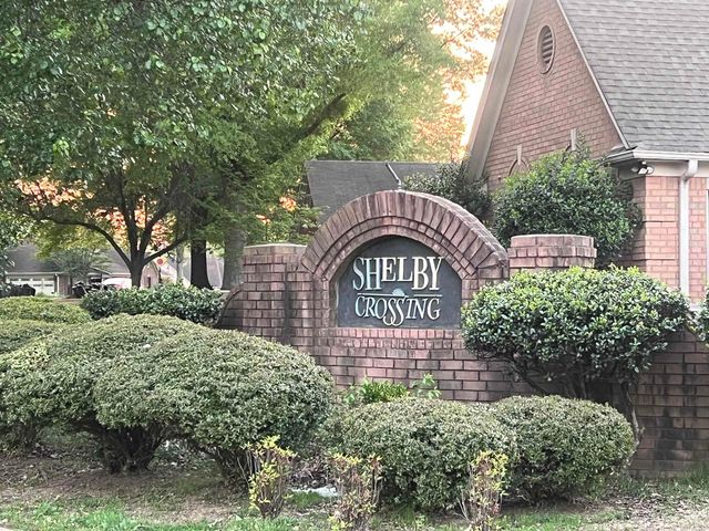 4005 LONG CREEK RD, Memphis, TN 38125