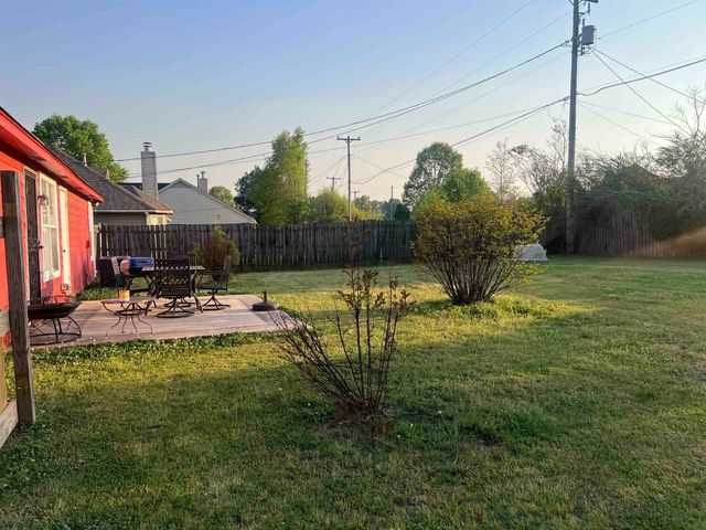 4005 LONG CREEK RD, Memphis, TN 38125