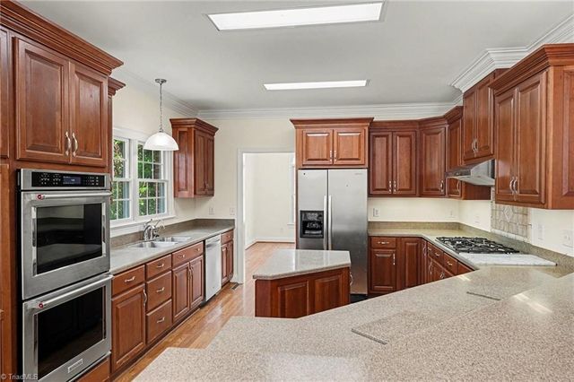 6687 Canaan Church Road, Denton, NC 27239