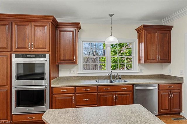 6687 Canaan Church Road, Denton, NC 27239