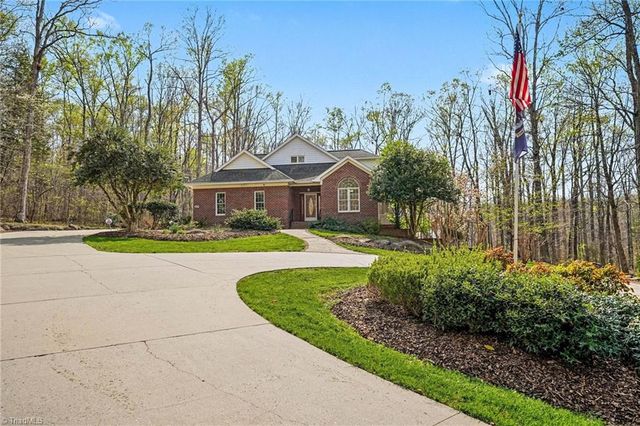 6687 Canaan Church Road, Denton, NC 27239