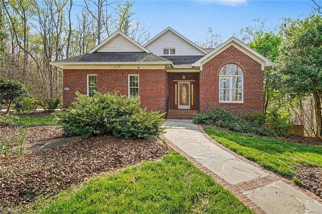 6687 Canaan Church Road, Denton, NC 27239