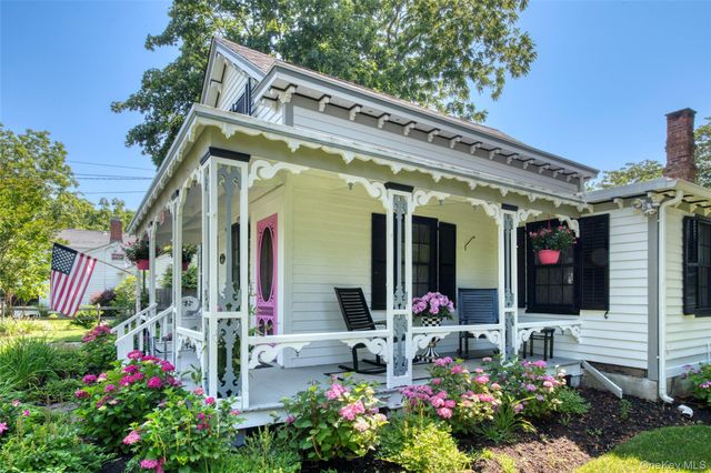 8440 Main Road, East Marion, NY 11939