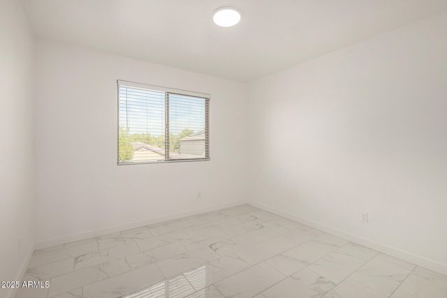 24409 W SHERATON Lane, Buckeye, AZ 85326