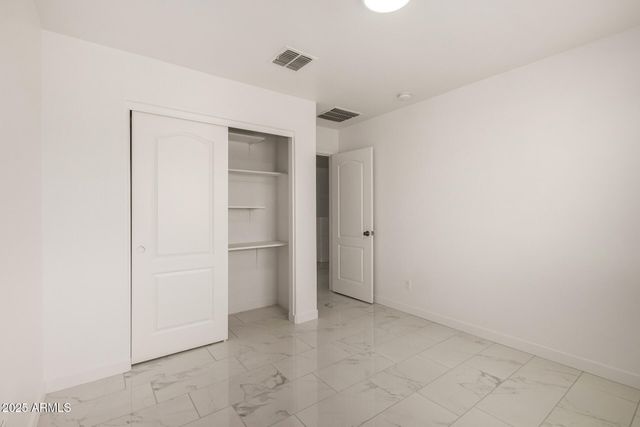 24409 W SHERATON Lane, Buckeye, AZ 85326