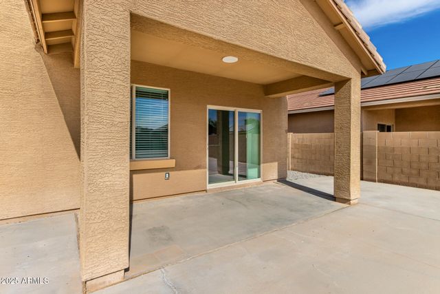24409 W SHERATON Lane, Buckeye, AZ 85326