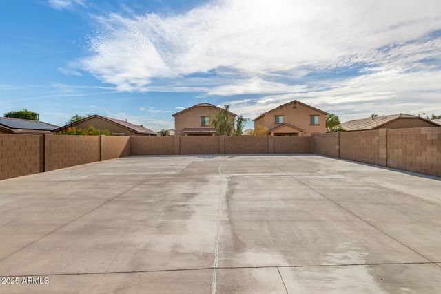 24409 W SHERATON Lane, Buckeye, AZ 85326