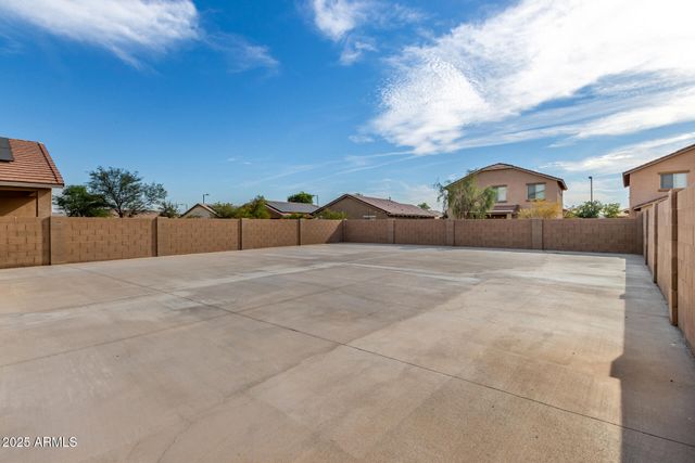 24409 W SHERATON Lane, Buckeye, AZ 85326