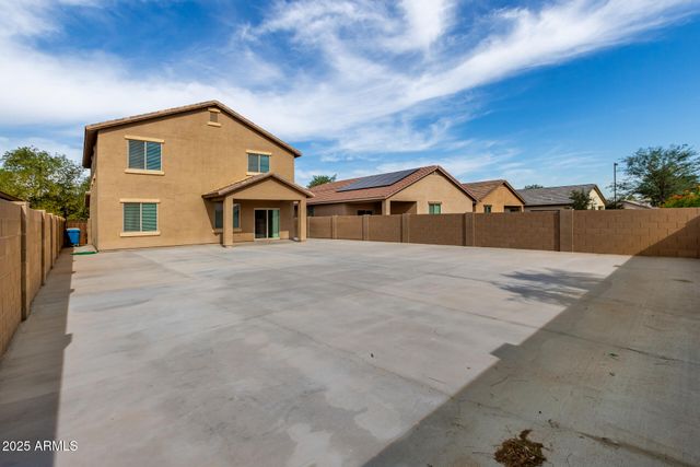 24409 W SHERATON Lane, Buckeye, AZ 85326
