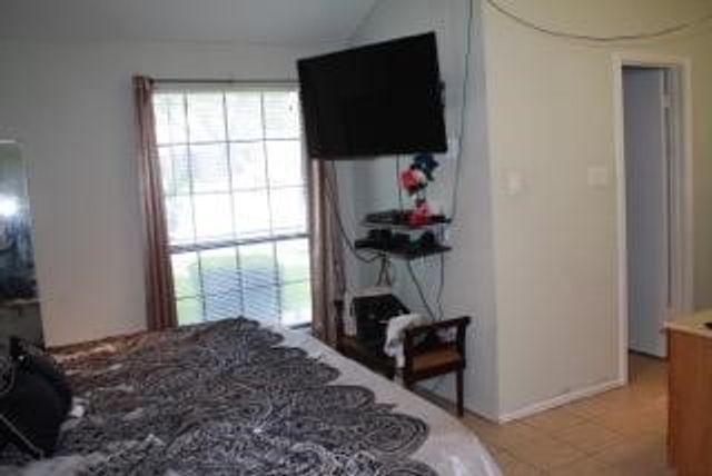 112 E Denton Drive, Euless, TX 76039