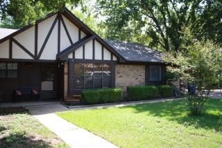112 E Denton Drive, Euless, TX 76039