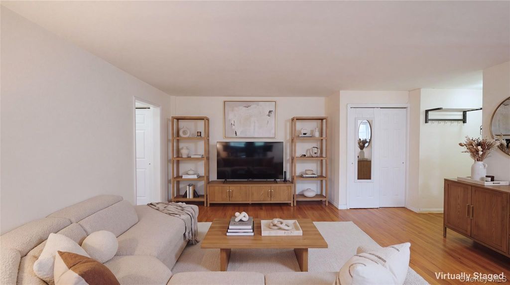 105-07 66th Road 1G, Forest Hills, NY 11375 — photo 4