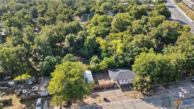 112 Linda Drive, San Marcos, TX 78666