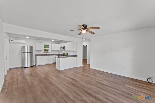 112 Linda Drive, San Marcos, TX 78666
