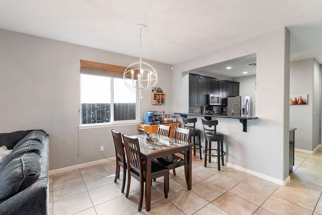 9421 Blue Mountain Way, Sacramento, CA 95829