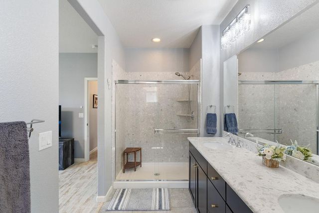9421 Blue Mountain Way, Sacramento, CA 95829