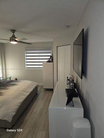 2190 Hacienda Ter 2190, Weston, FL 33327