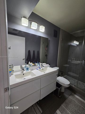 2190 Hacienda Ter 2190, Weston, FL 33327