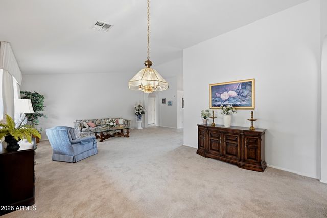 10621 E HALLEY Drive, Sun Lakes, AZ 85248