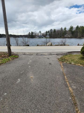 122 Wash Pond Road, Hampstead, NH 03841