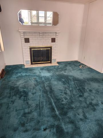 122 Wash Pond Road, Hampstead, NH 03841