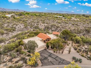 5110 N Calle La Cima, Tucson, AZ 85718
