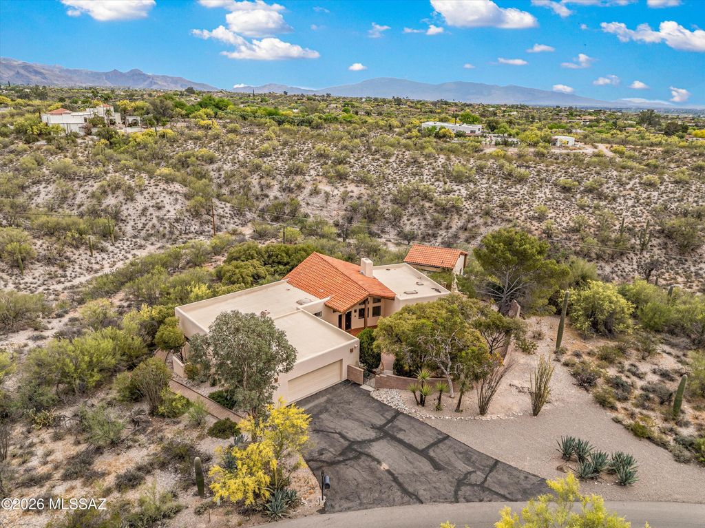 5110 N Calle La Cima, Tucson, AZ 85718