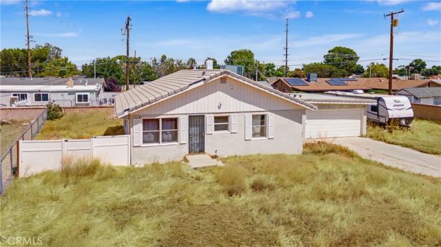 1047 E Lingard Street, Lancaster, CA 93535