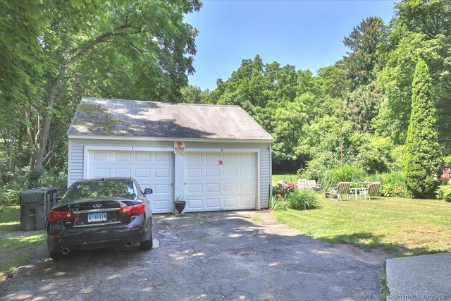 40 Elm Street, Windham, CT 06226