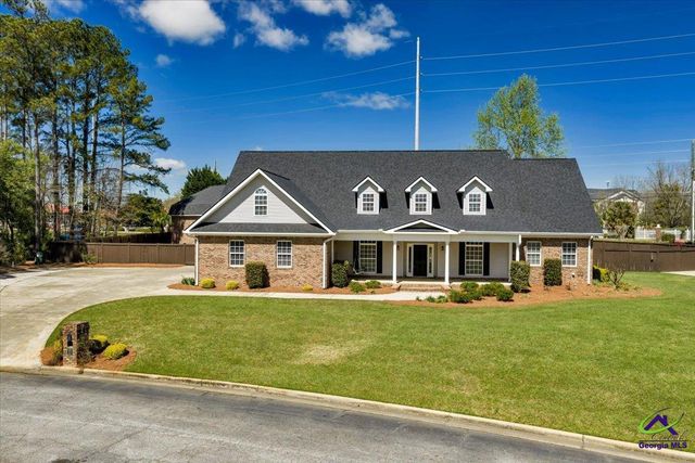 32 Willow Lake Drive, Warner Robins, GA 31093